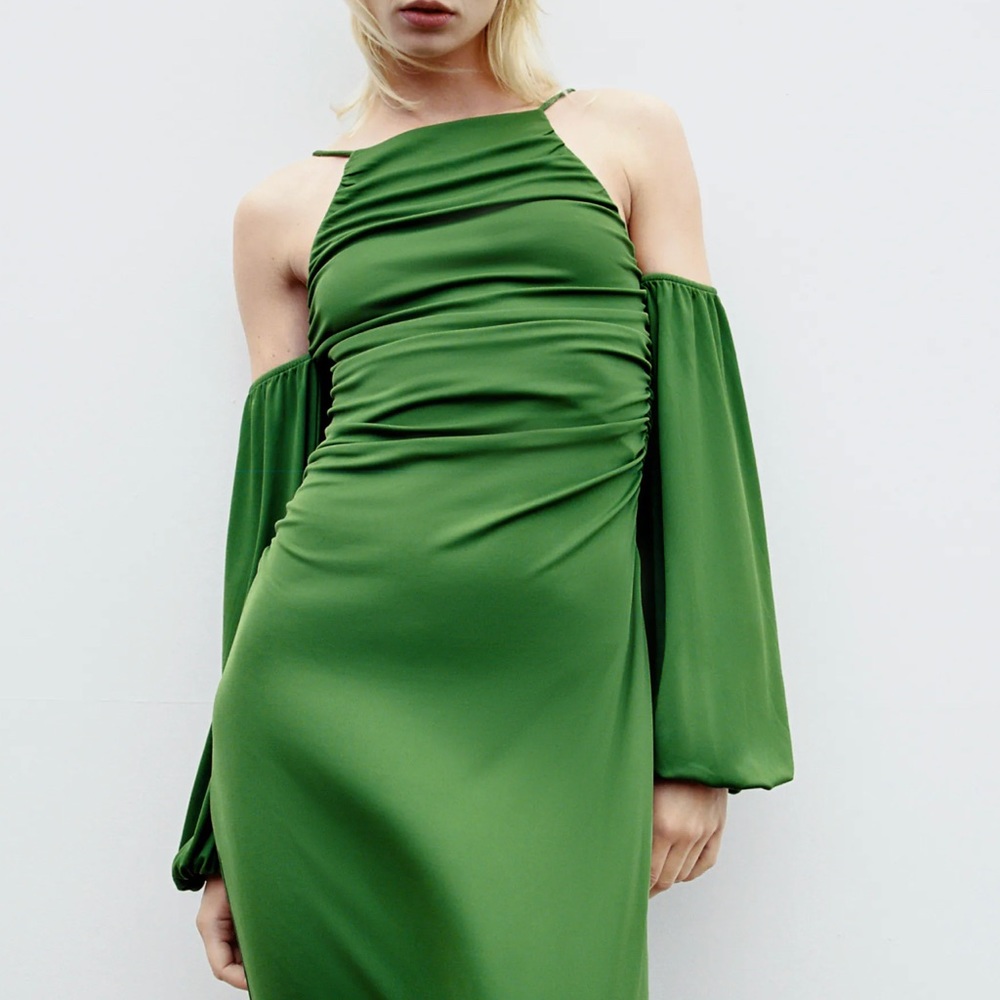 LONG DRESS WITH GATHERED DETAILS ISO